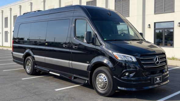 gresham airport sprinter van service