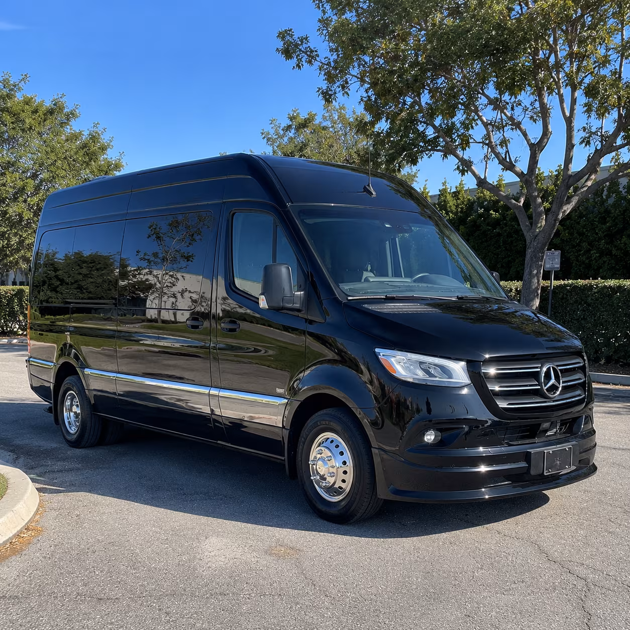 find the perfect transportation for your next airport transfer 1