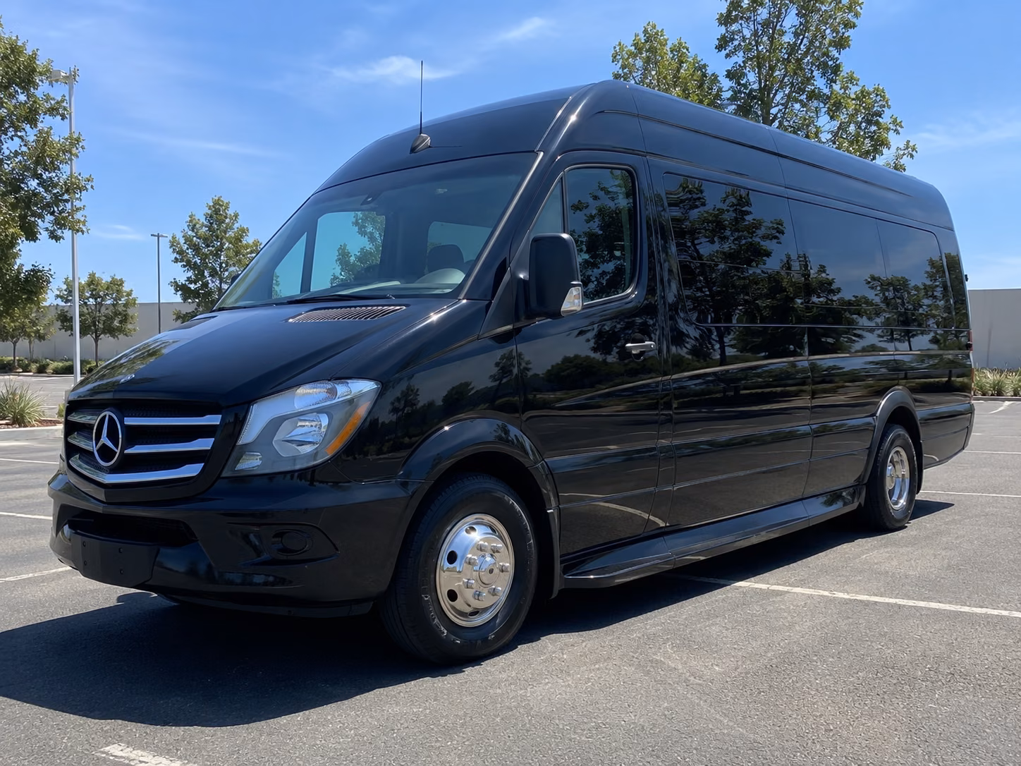 find the perfect transportation for your next corporate event 3