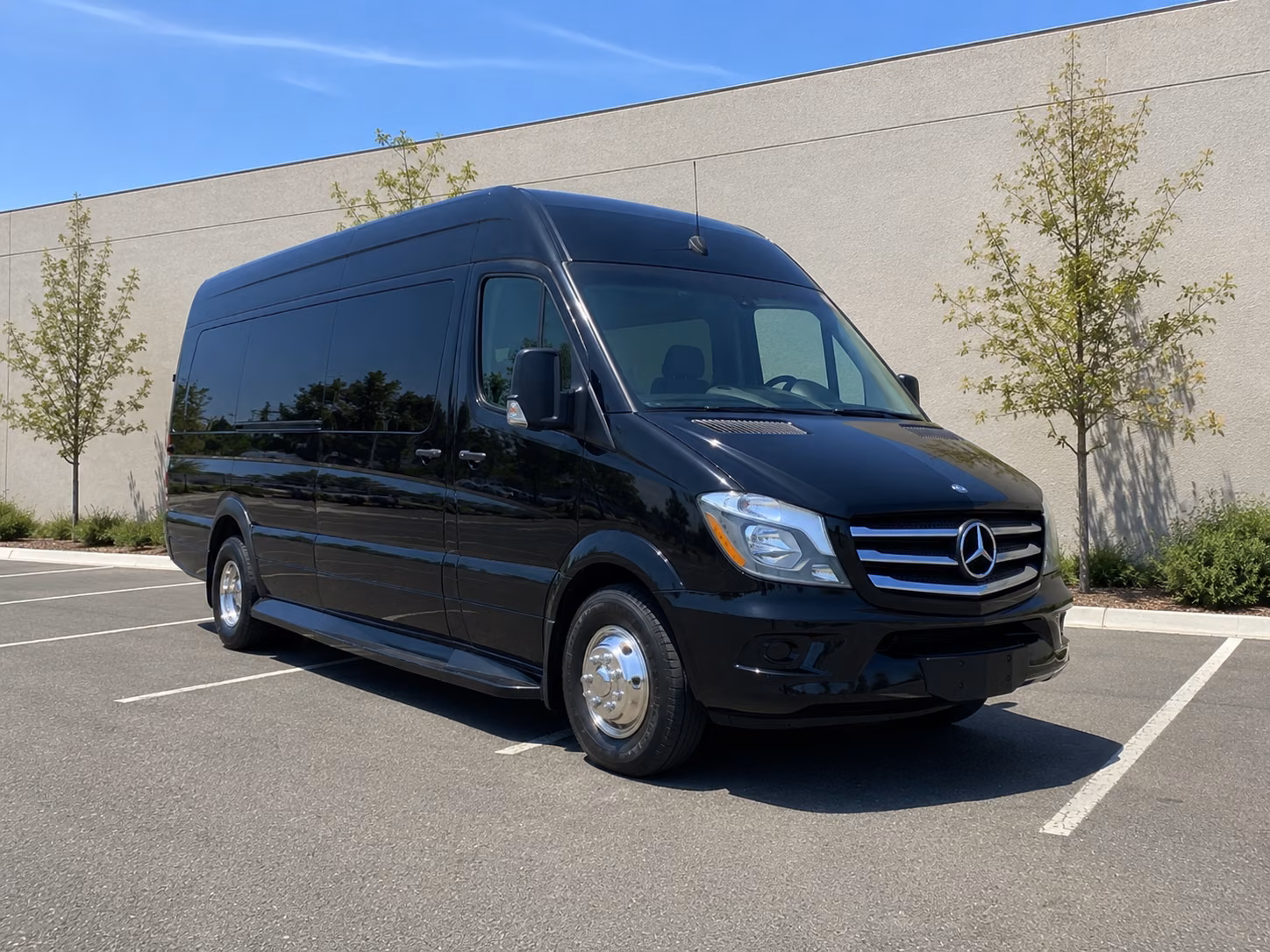 find the perfect transportation for your next wedding 4