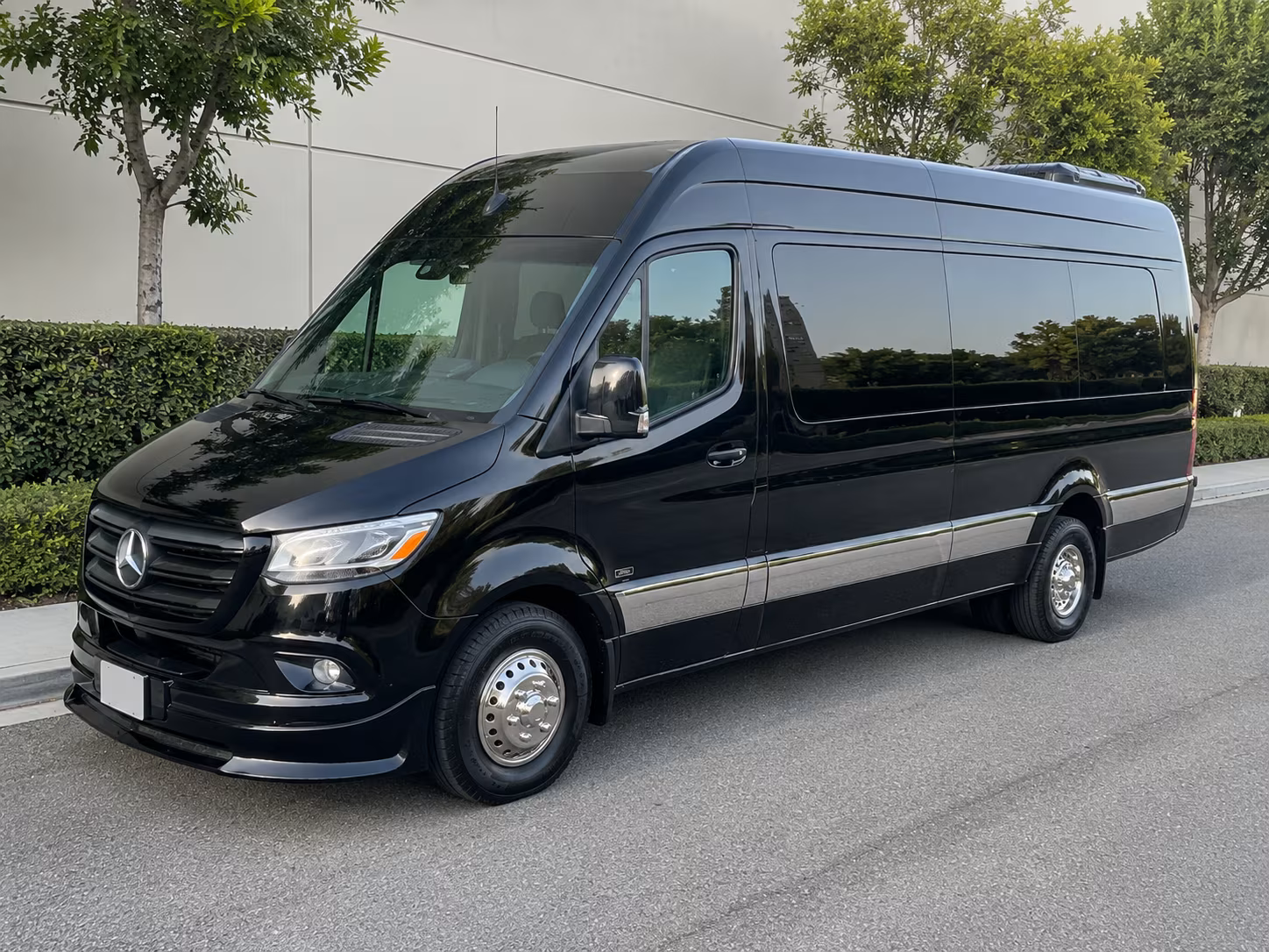 moda center and portland arena sprinter van transportation from gresham